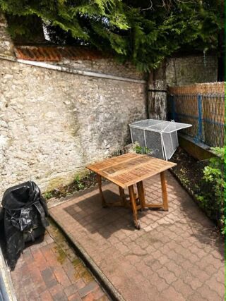  Immeuble à vendre 8 pièces 170 m²