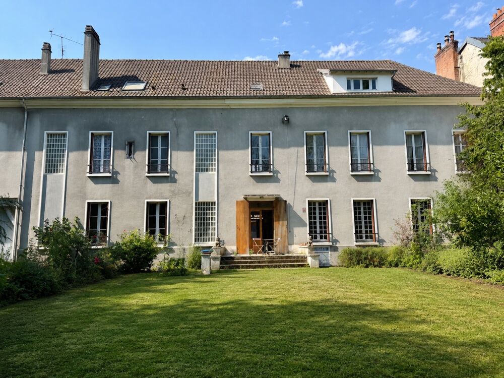 Maison 15 pièces 471 m² · à Meaux · 471 m² · 1 000 000 €