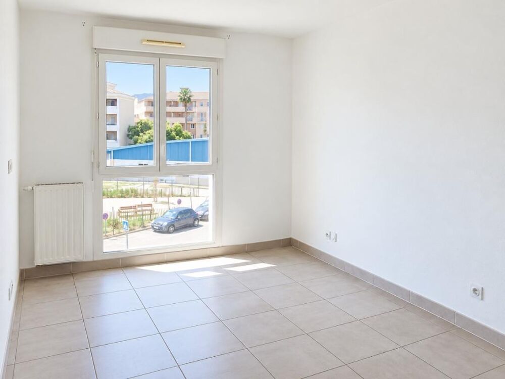 Location Appartement Appartement T3 avec terrasse et parkings à LA SEYNE SUR MER La seyne sur mer