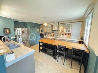  Maison à vendre 8 pièces 265 m²