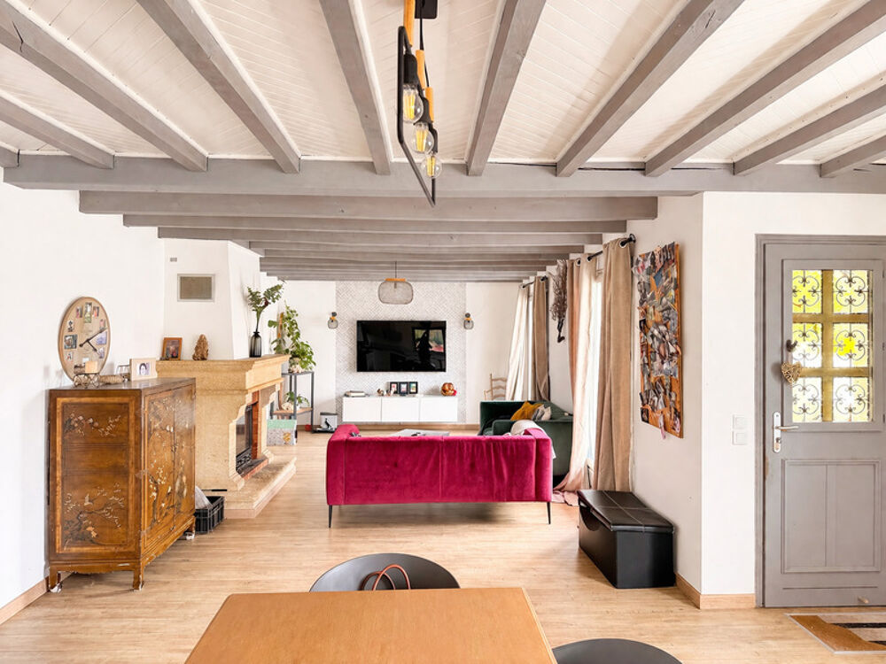 ? Maison familiale avec double logement  240 m²  Terrain 1126 m²  Exclusivité