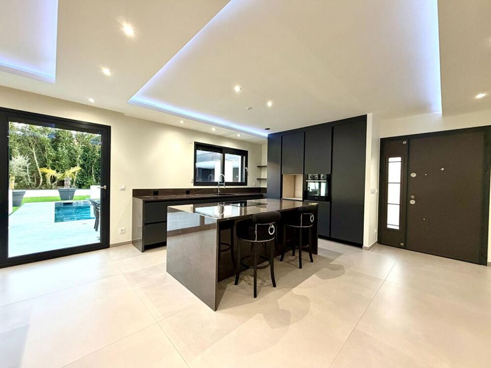 EXCLUSIVITE Thonon-les-Bains Villa individuelle T6 de 2022 piscine, jacuzzi, pull house (74200)