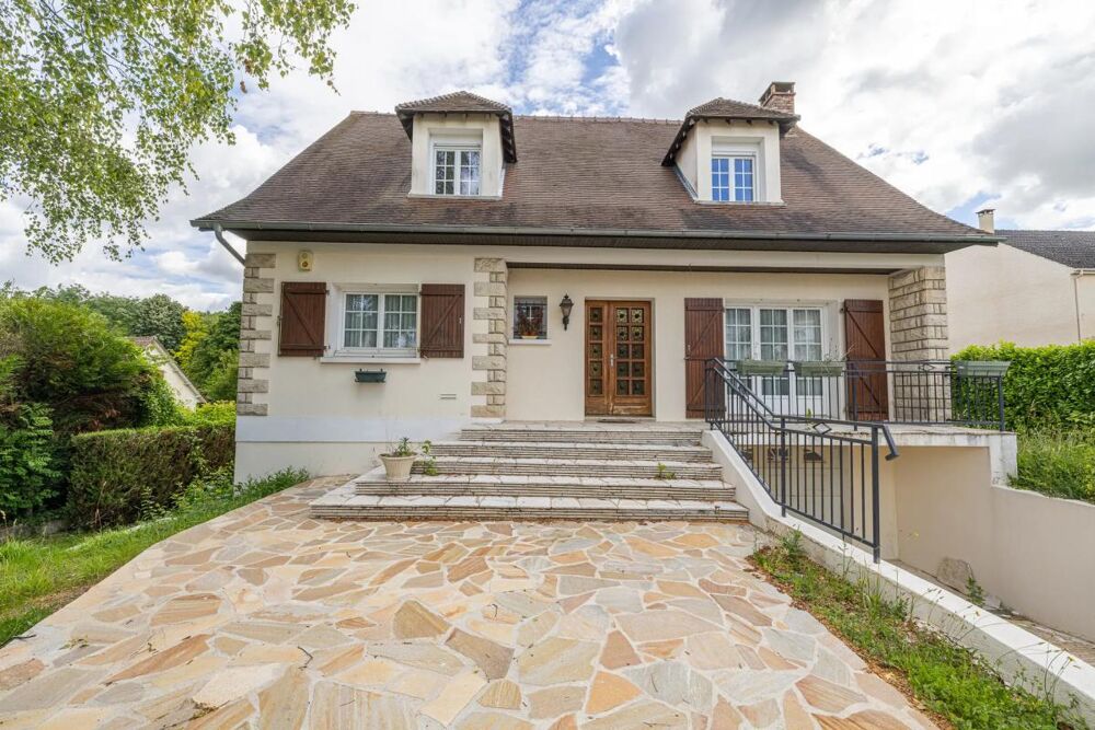 Maison Familiale de 6 pièces 140 m² et jardin de 1000 m2 !