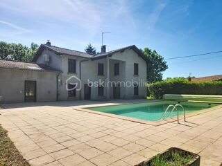  Propriété/château à vendre 7 pièces 156 m²