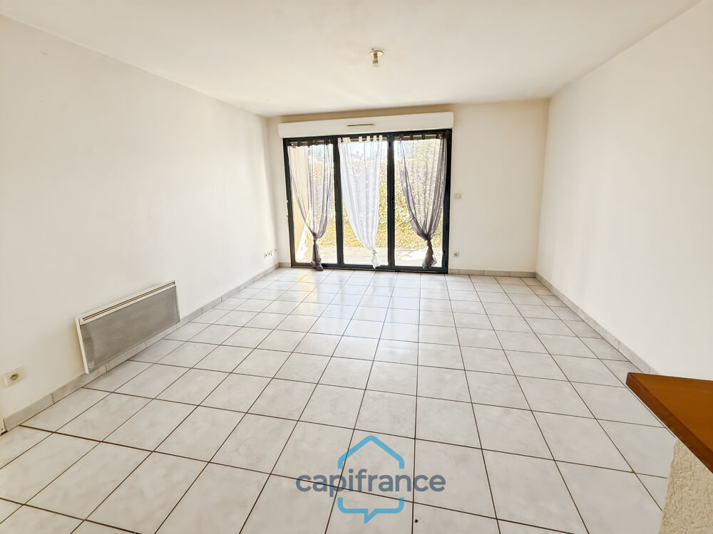 Vente Appartement Dpt Landes (40), à vendre AIRE SUR L'ADOUR Appartement T2 de 40m² habitables en rez-de-chaussée + jardin de 35 m² et place de pa Aire sur l adour