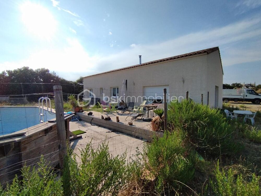 Propriété de 2 villas sur 2 hectares