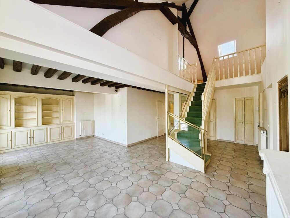 APPARTEMENT EN DUPLEX SPACIEUX ET LUMIMEUX - PROCHE CENTRE VILLE - LISIEUX (14)