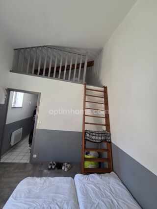  Immeuble  vendre 255 m