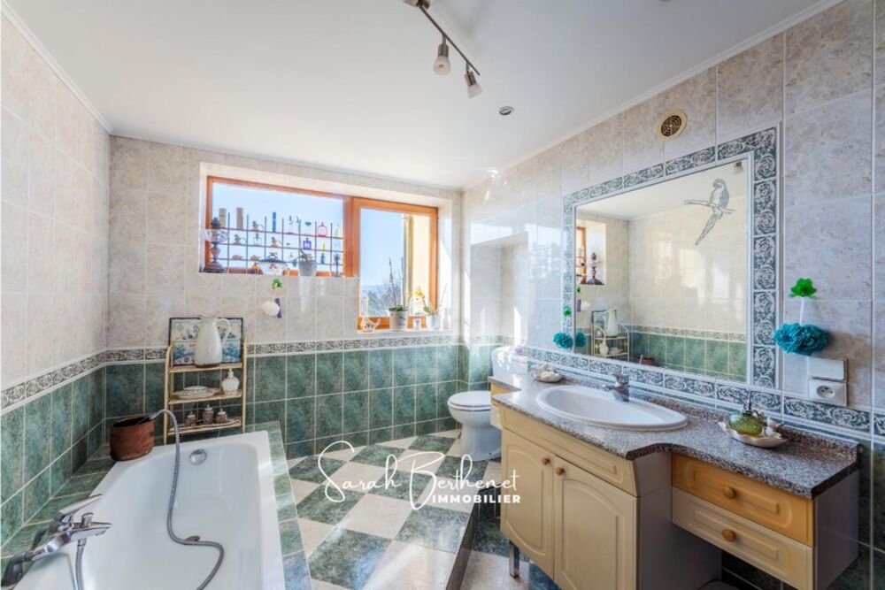 � vendre  Maison La Tour-de-Salvagny (69890)