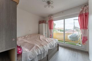  Duplex/triplex � vendre 4 pi�ces 80 m�