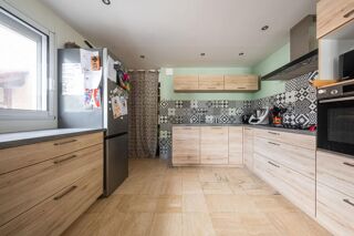  Maison à vendre 10 pièces 191 m²