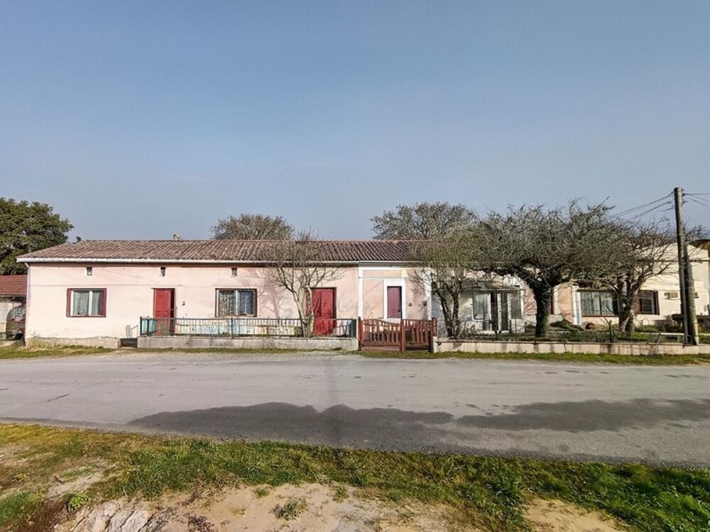 Maison à vendre 8 pièces MONTLIEU LA GARDE (17)