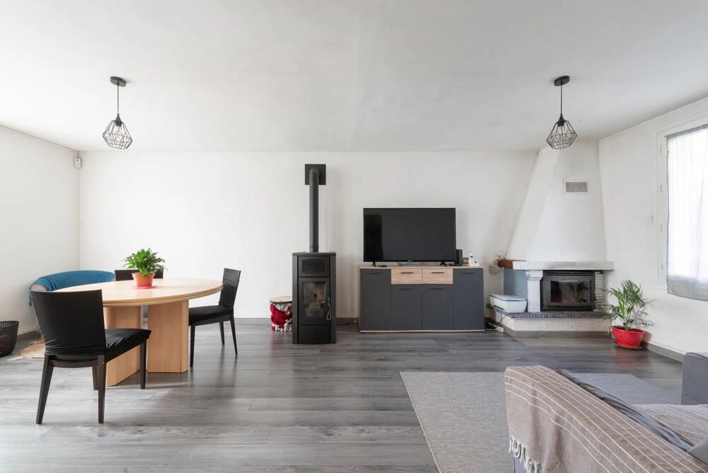 Vente Maison Maison de charme 80 m² à Boissy-le-Châtel Boissy le chatel