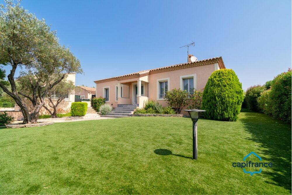 Villa de standing - JUVIGNAC (34)