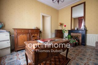  Maison à vendre 11 pièces 255 m²