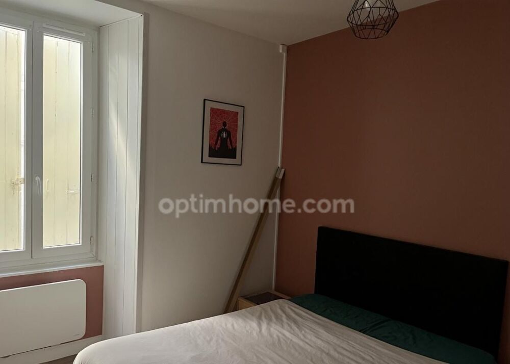 Vente Immeuble IMMEUBLE DE RAPPORT - 3 LOTS - 2 BOX - FORT POTENTIEL - CHATEAUNEUF SUR CHARENTE (16) Chateauneuf sur charente