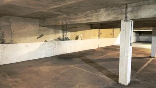  Parking / Garage � vendre 12 m�