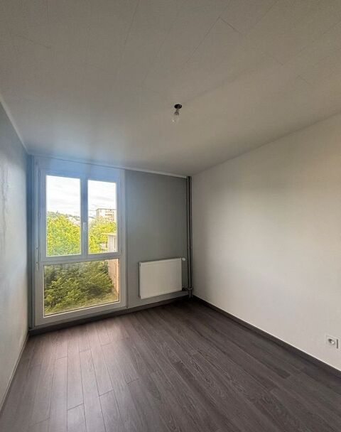  Appartement � louer 3 pi�ces 65 m�