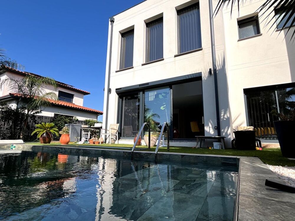 Vente Maison Magnifique maison contemporaine  en R+1 de 120 m² avec piscine sur un terrain de 300 m² en 3 faces Saint cyprien
