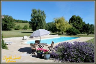  Maison � vendre 6 pi�ces 215 m�