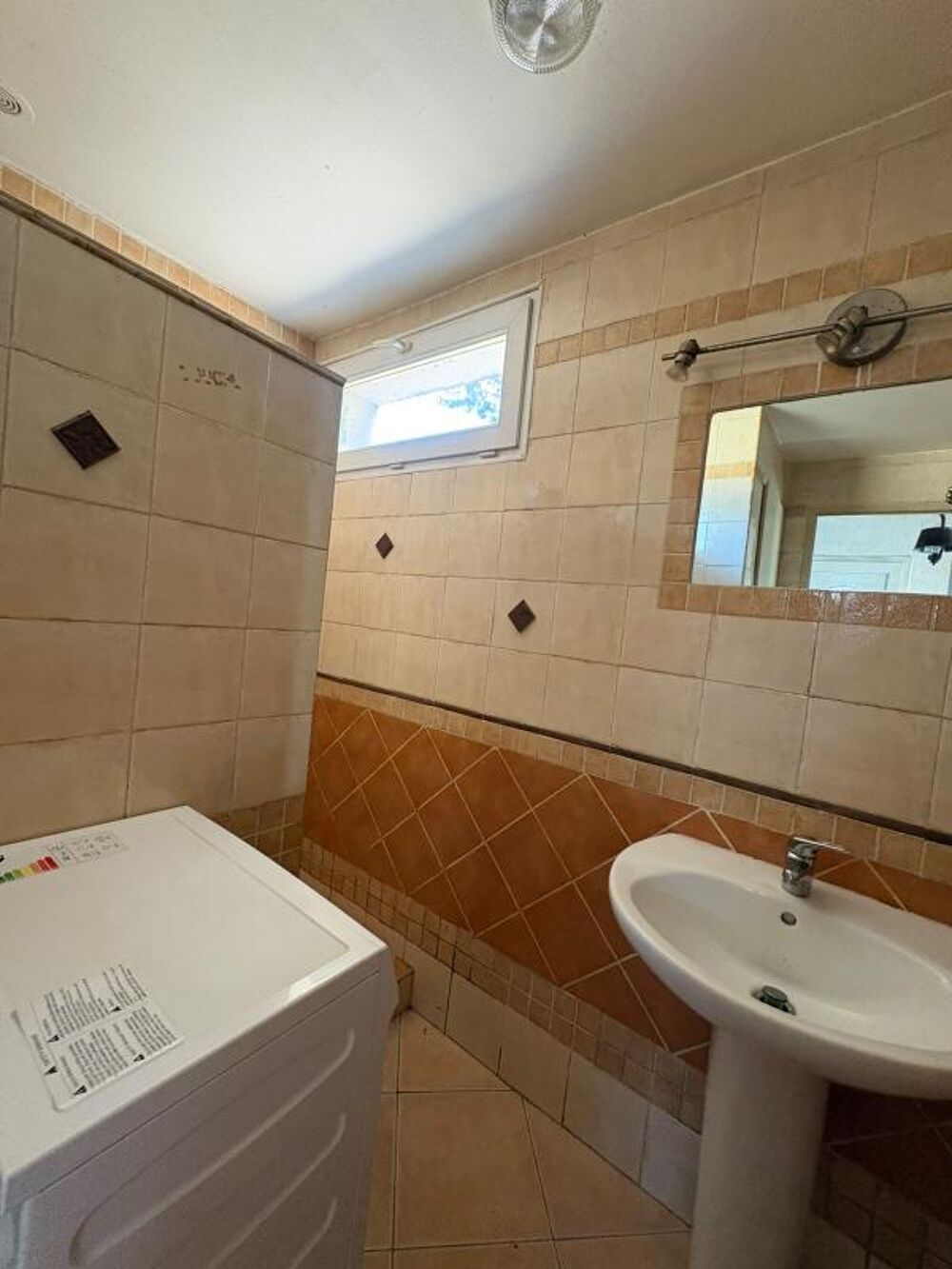 Location Maison LOCATION T3 MEUBLÉ PELOUSE Pelouse