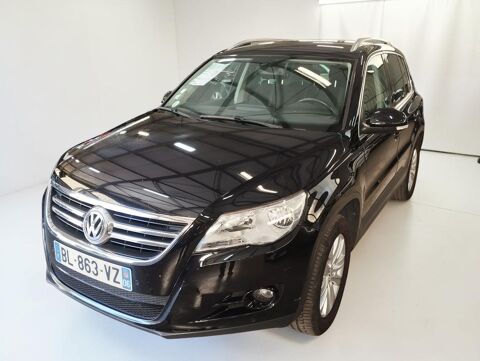 Annonce voiture Volkswagen Tiguan 2400 €