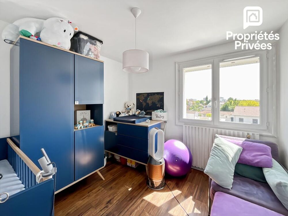 Vente Appartement Appartement T3 Bordeaux Caudéran 76 m² Résidence sécurisée rénovée, Double séjour Bordeaux