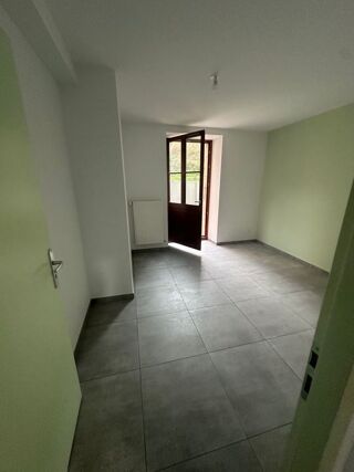  Appartement à louer 3 pièces 62 m²