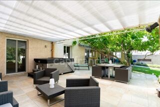  Villa � vendre 9 pi�ces 230 m�