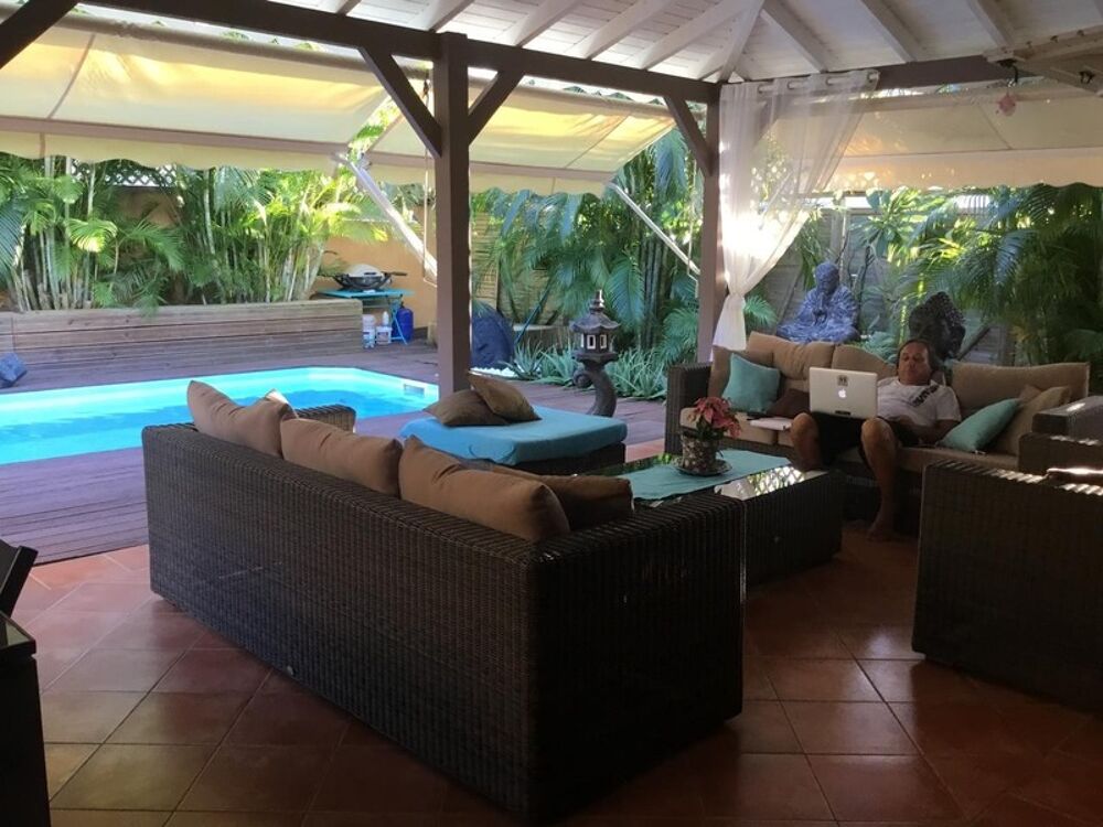 Vente Maison Proche bourg villa avec piscine et carbet à SAINT FRANCOIS (971) Saint francois