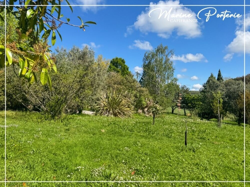 Vente Maison Maison en pierre de 245 m² sur 2 hectares avec lac Lavardens