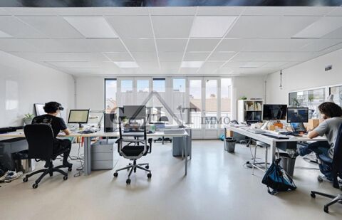 Bureaux 250 + Terrasse 200m2 &agrave; louer Montreuil 4500 93100 Montreuil