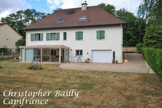  Maison à vendre 8 pièces 220 m²