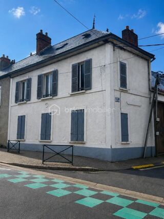  Immeuble à vendre 12 pièces 284 m²