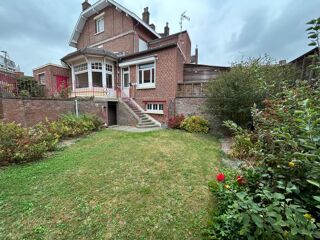  Maison � vendre 7 pi�ces 214 m�