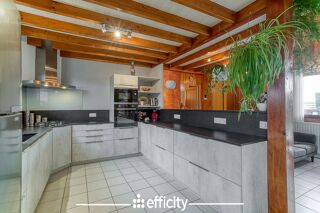  Villa � vendre 7 pi�ces 158 m�