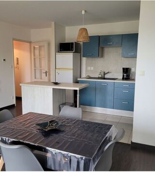  Appartement à louer 2 pièces 45 m²
