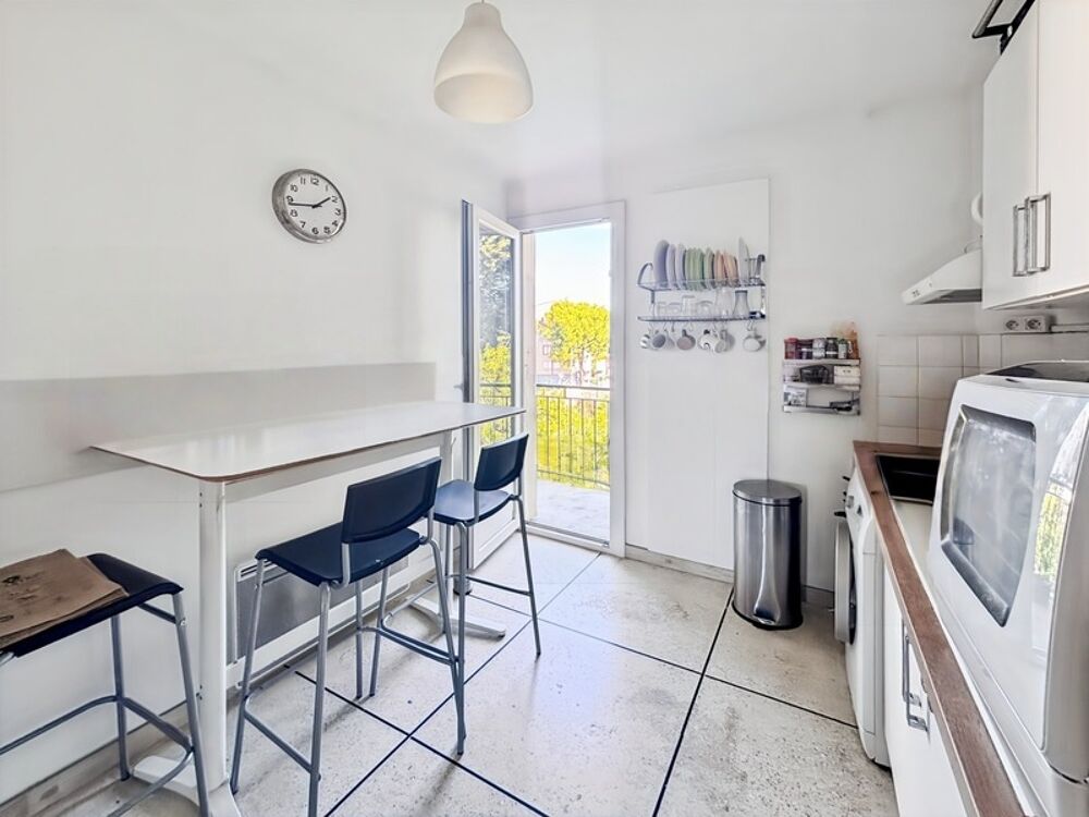 APPARTEMENT MEUBLÉ TRAVERSANT 67M2 BALCON CAVE GARAGE - AIGUELONGUE