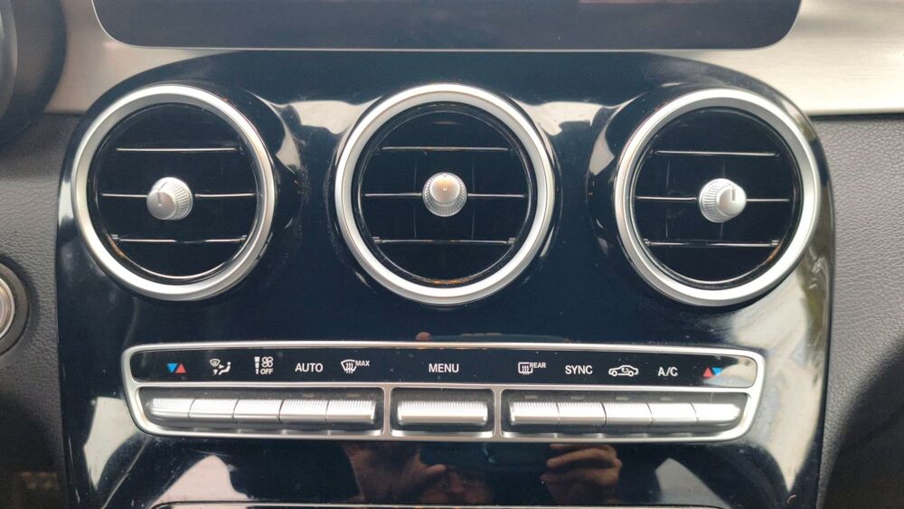Classe GLC 300d 245 4Matic 9G-Tronic AMG Line - Automatique Entretien c 2020 occasion 11100 Narbonne
