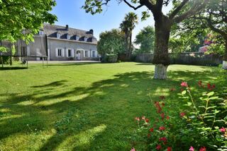  Maison � vendre 8 pi�ces 313 m�