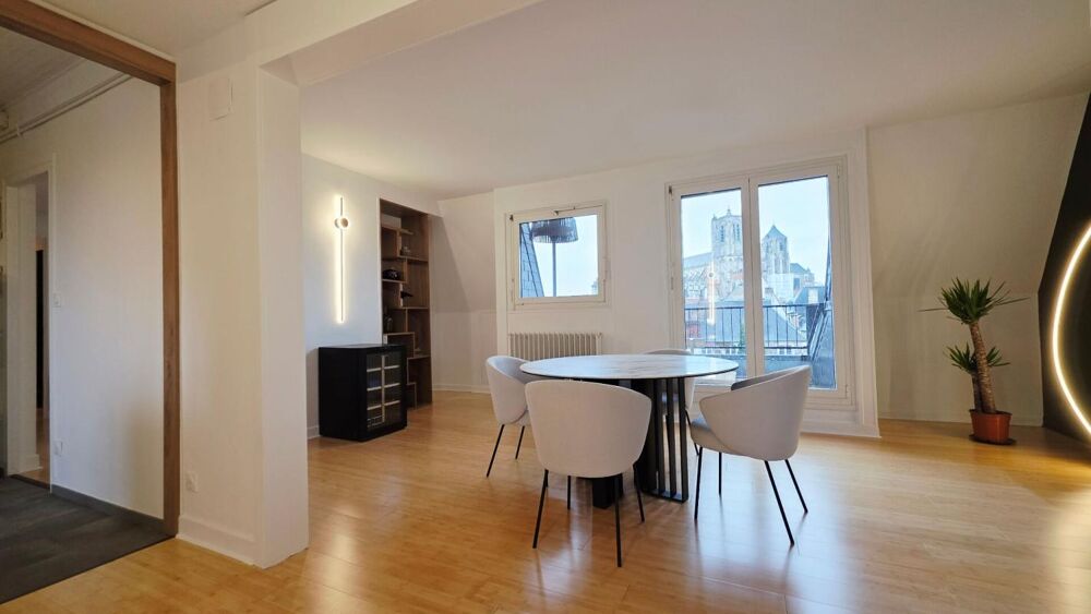 Vente Appartement BOURGES CENTRE APPARTEMENT 81M² 4 PIECES TERRASSE GARAGE Bourges