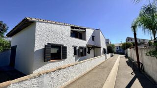 Vente Maison Grande maison familiale au coeur des Saintes Marie de la mer Saintes maries de la mer