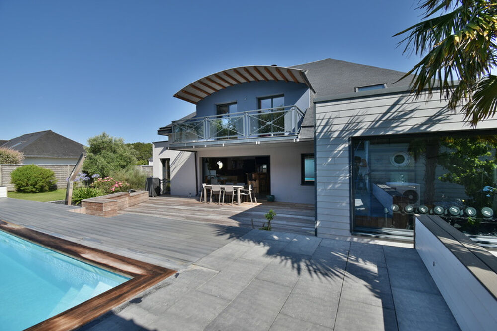 TRES BELLE CONTEMPORAINE 300 M² - 5 CHAMBRES - TERRAIN 2000 M²