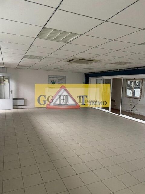 ENTREPOT DE 286 M² A MONTFERMEIL A LA LOCATION 2620 93370 Montfermeil