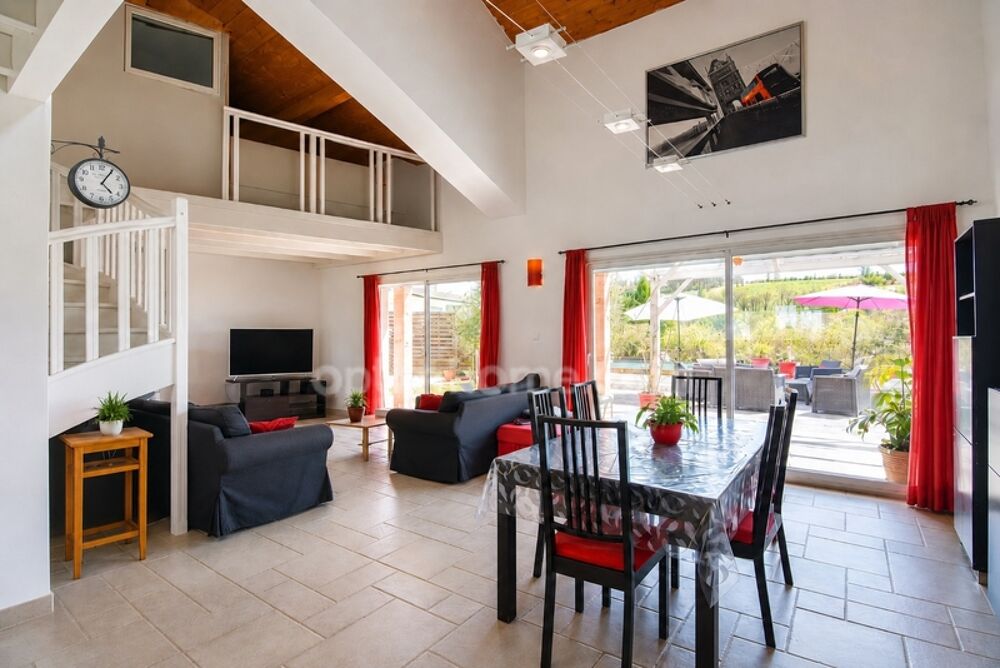 Vente Maison Maison familiale lumineuse – 197 m² – DPE B – 5 chambres – secteur calme à Auch Auch