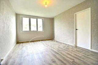  Appartement  vendre 2 pices 42 m
