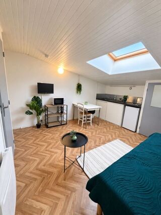  Appartement à louer 1 pièce 22 m²