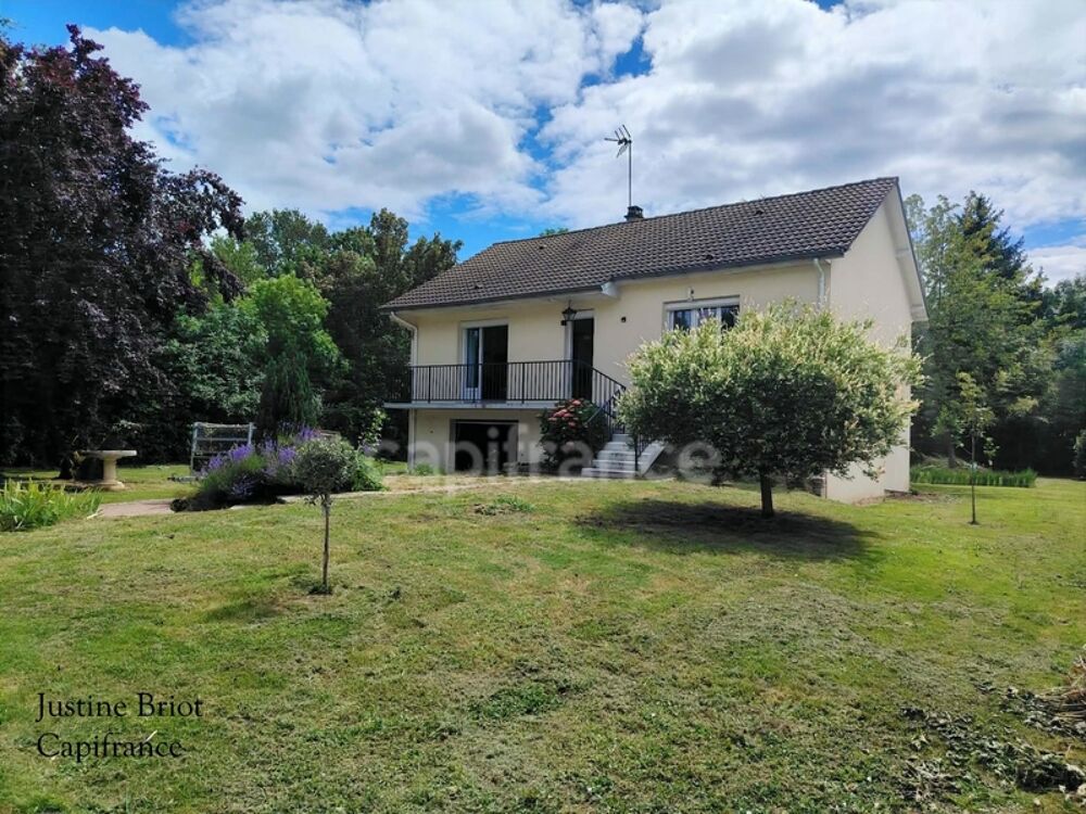 Maison avec vu sur le port du Guétin, CUFFY