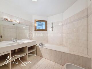  Appartement � vendre 3 pi�ces 84 m�