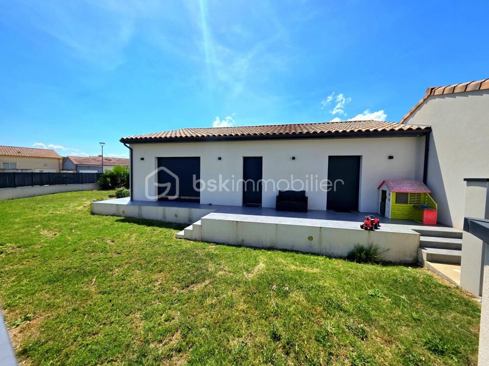 PIERRELATTE / 130 m² / 3 CHAMBRES / SUITE PARENTALE / PATIO